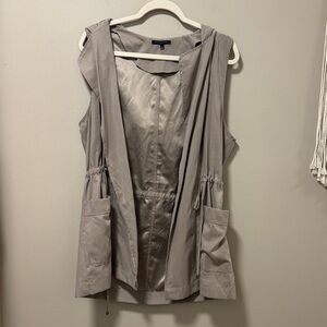 Tan Sleeveless Vest with Pockets